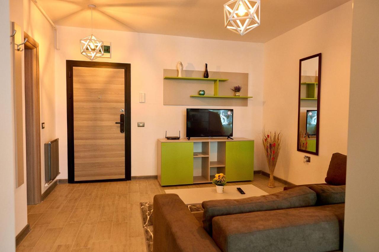 Orizont Sea View Apartment- Spa N Pools Beach Resort Mamaia Exterior photo